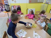 Kuchařský den - připravujeme bramborový salát